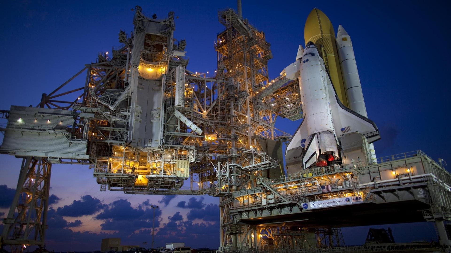 开云体育-后防站位间距是否决定高空球防守稳定性，后防准备姿势