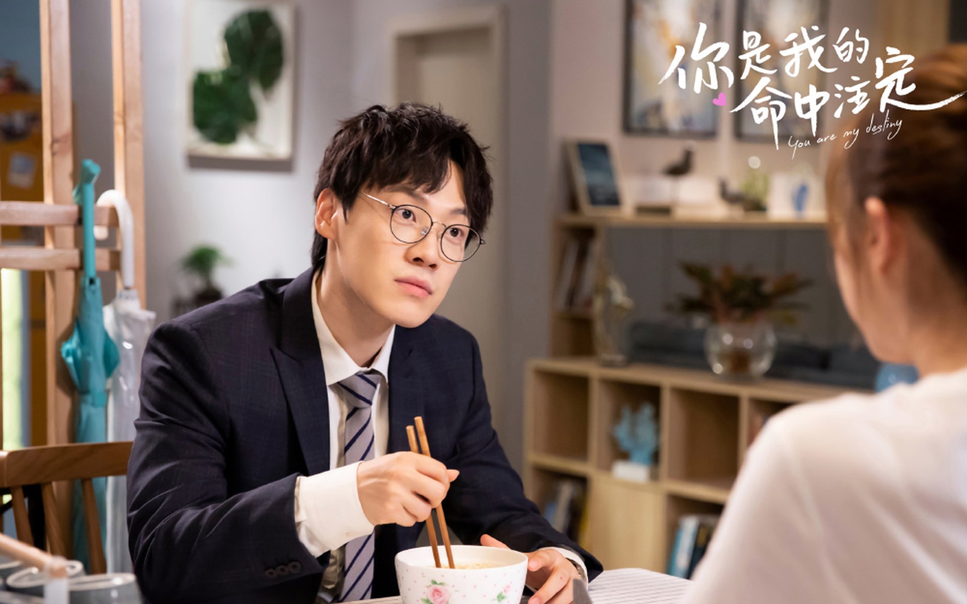 开云体育-后防站位间距是否决定高空球防守稳定性,后防准备姿势