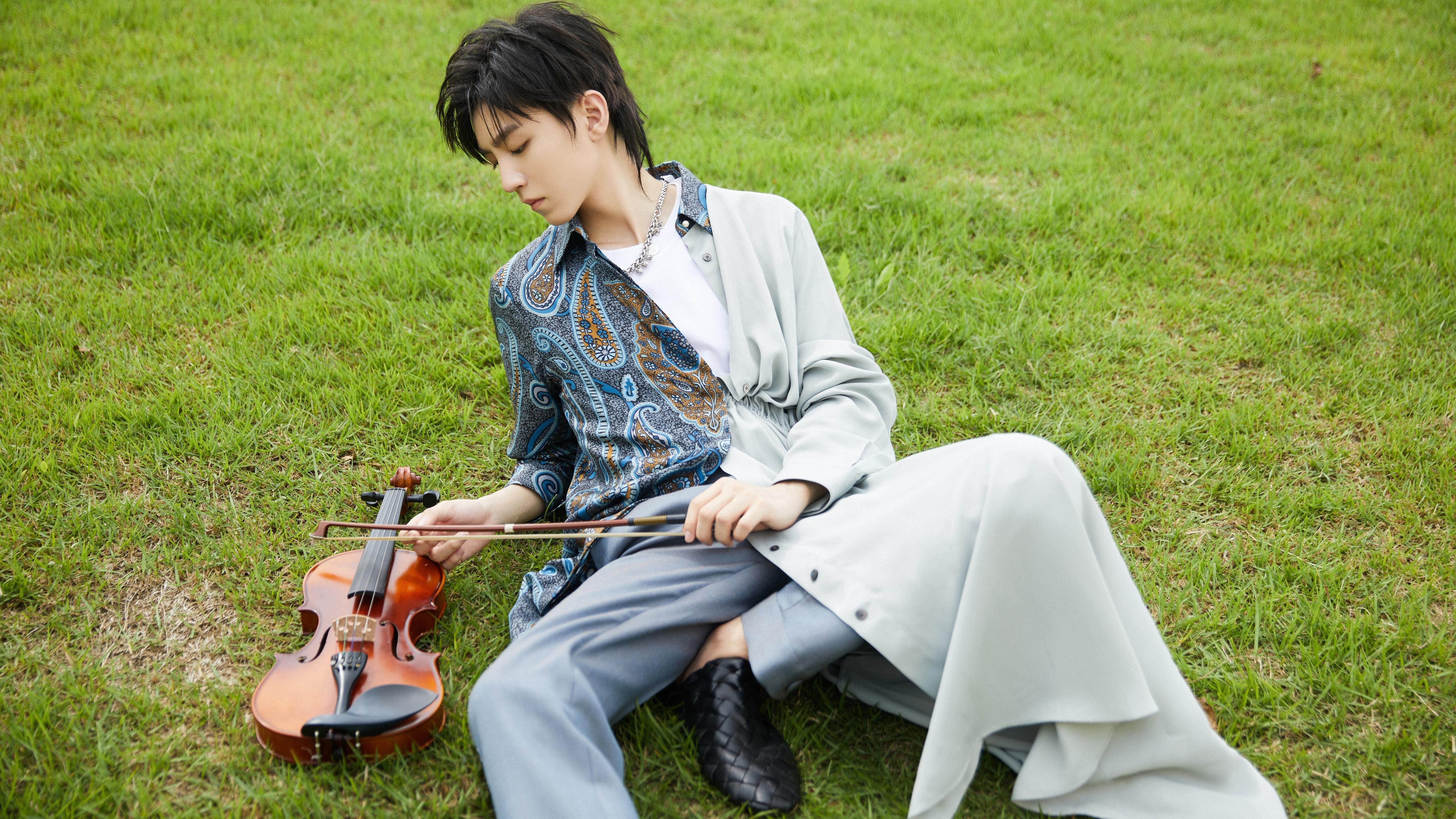 开云网页版登录入口-麦基翁仰泳三连冠引爆全场,麦基翁采访视频