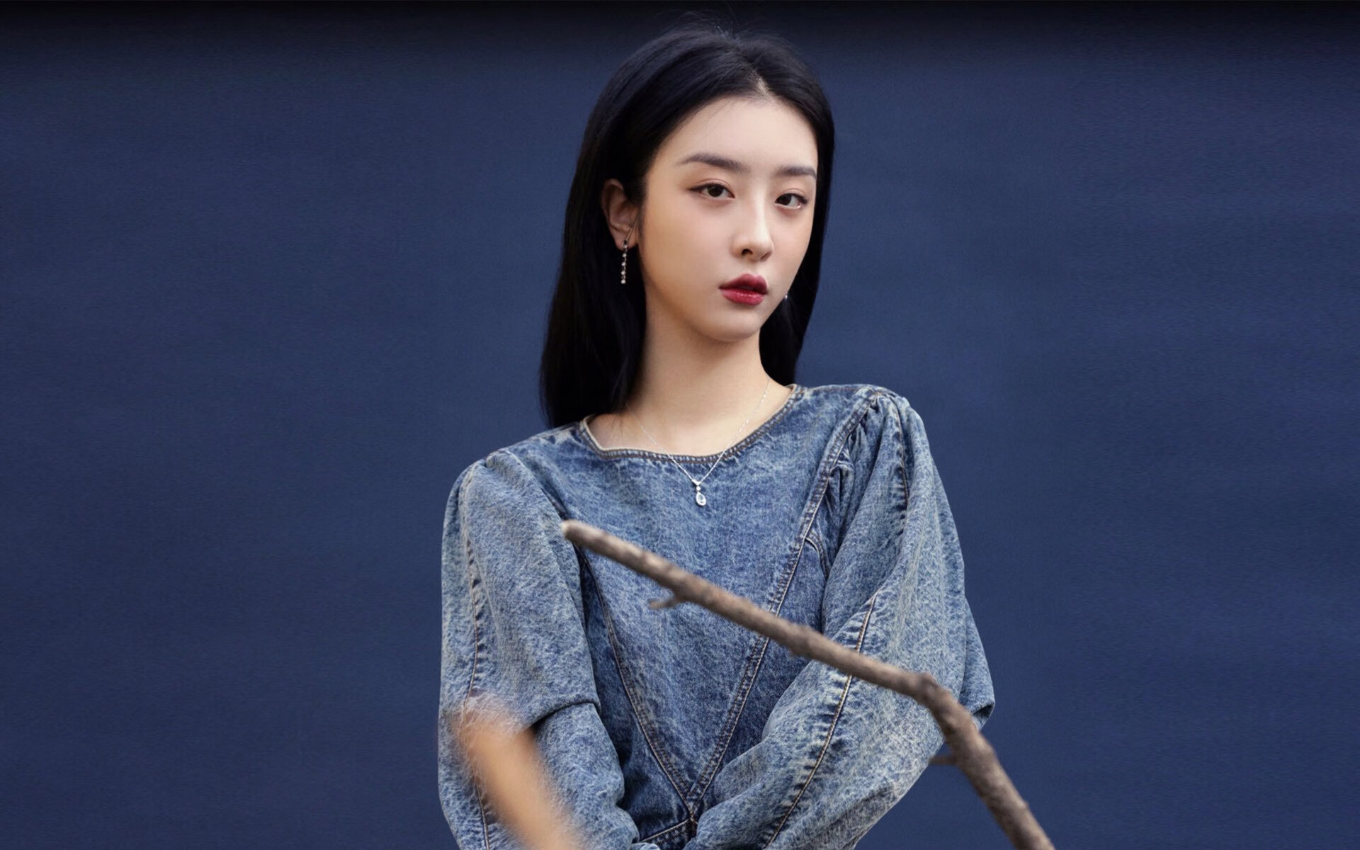 开云入口-卢卡斯·梅尔滕斯强势出击800自决赛，卢卡斯 恩梅查